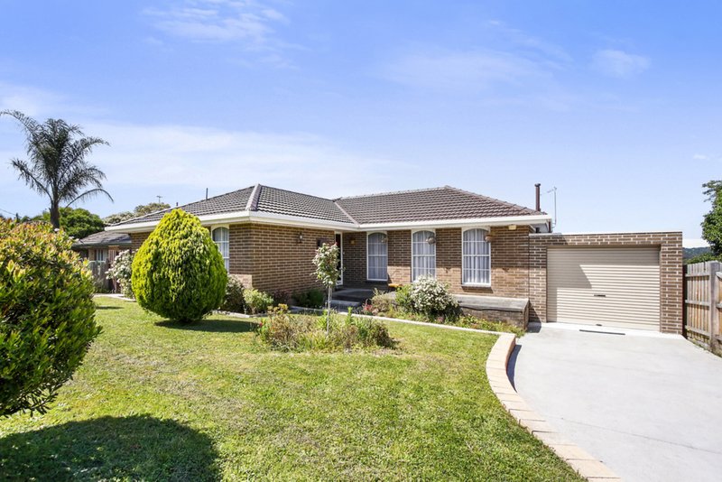 38 Erskine Ridge, Mooroolbark VIC 3138