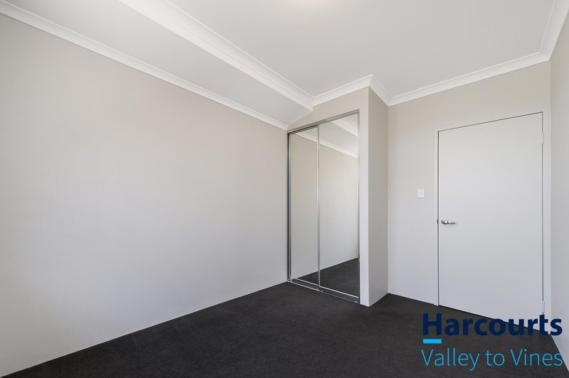 Photo - 38 Everingham Drive, Ellenbrook WA 6069 - Image 9