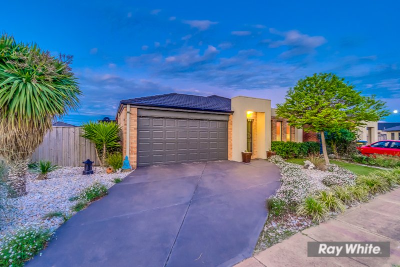 38 Fantail Crescent, Williams Landing VIC 3027