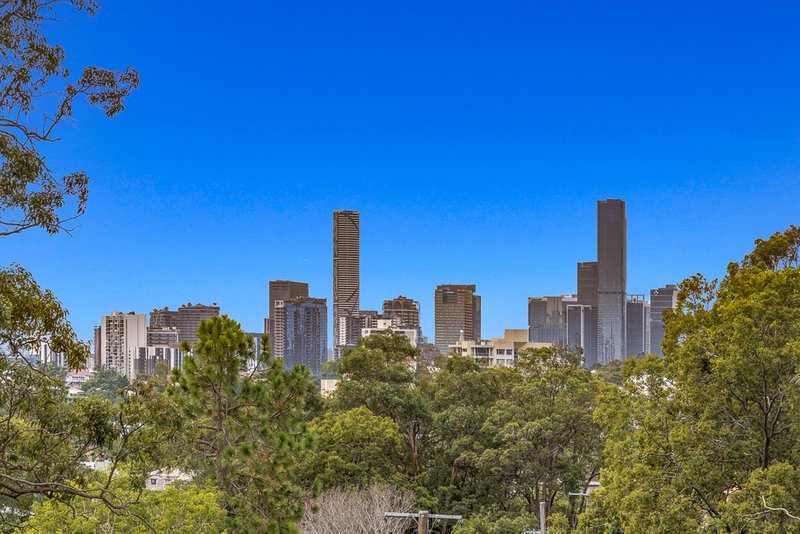 Photo - 38 Fifth Avenue, St Lucia QLD 4067 - Image 29