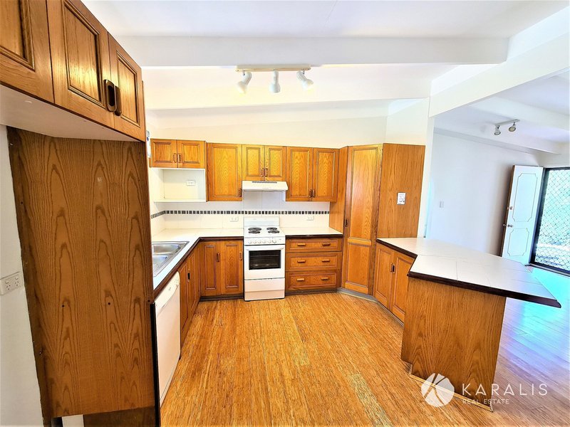 Photo - 38 Firthshire Street, Mansfield QLD 4122 - Image 5