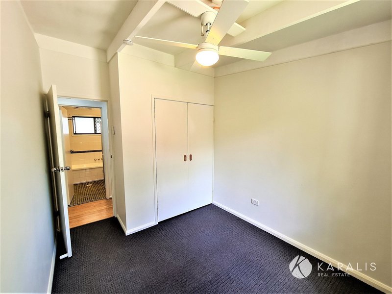 Photo - 38 Firthshire Street, Mansfield QLD 4122 - Image 10