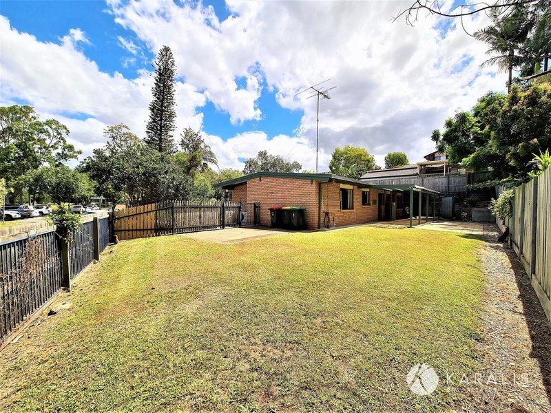 Photo - 38 Firthshire Street, Mansfield QLD 4122 - Image 13