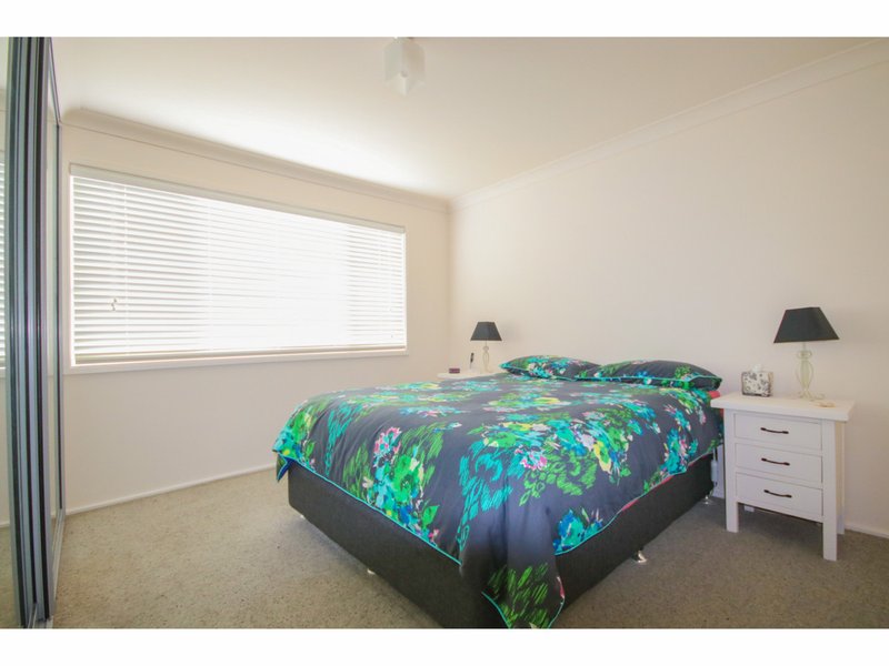 Photo - 38 Flamingo Avenue, Sanctuary Point NSW 2540 - Image 8