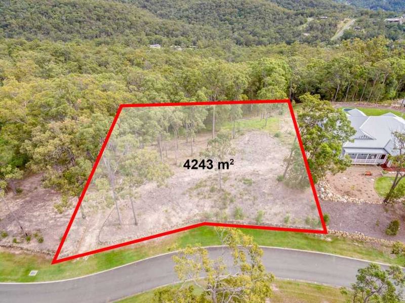 Photo - 38 Forest Ridge Drive, Bonogin QLD 4213 - Image 8