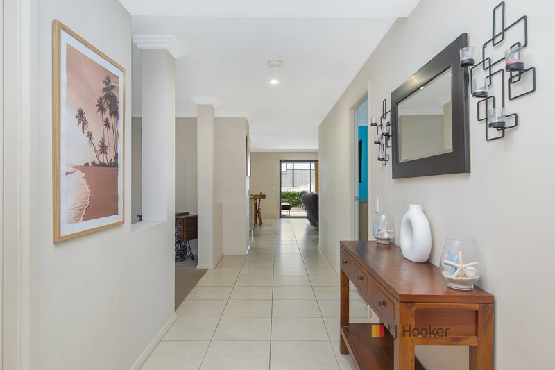 Photo - 38 Forster Avenue, Watanobbi NSW 2259 - Image 4