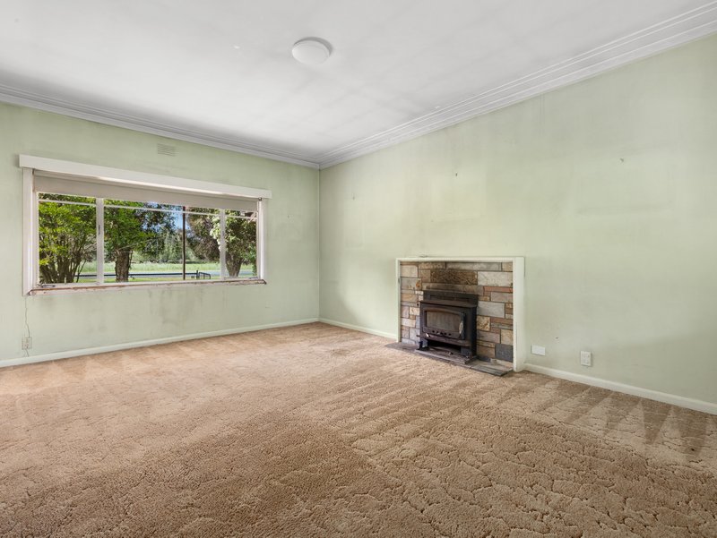 Photo - 38 Fraser Lane, North Wangaratta VIC 3678 - Image 6