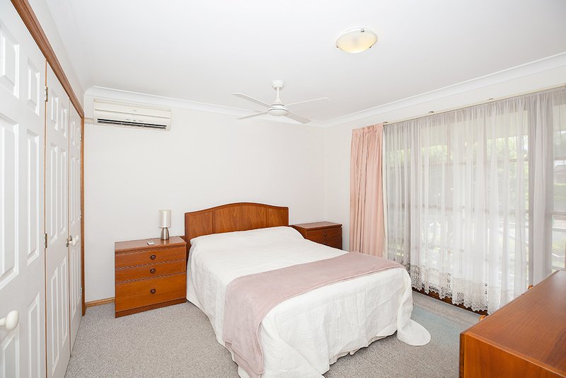 Photo - 38 Freemantle Drive, Woodrising NSW 2284 - Image 6