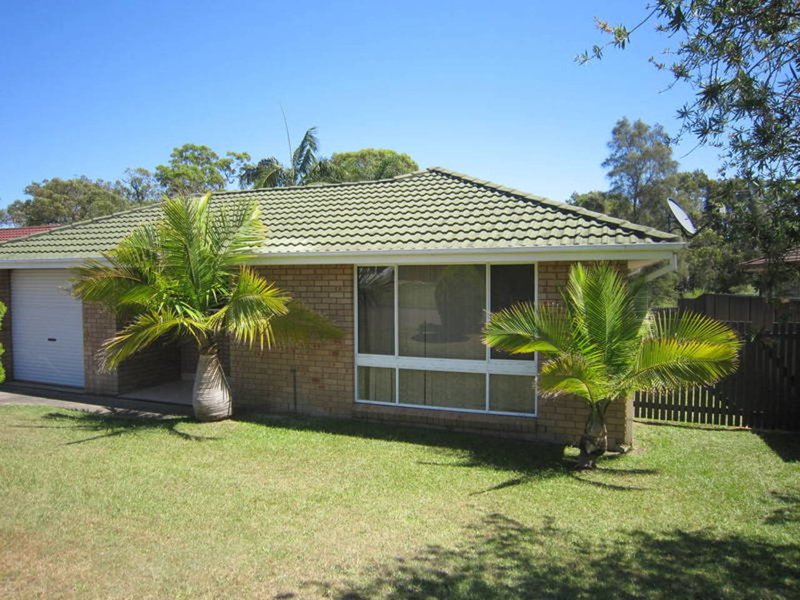 38 Gavin Way, Lake Haven NSW 2263