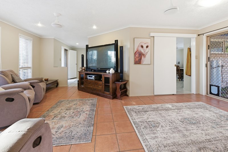 Photo - 38 Gibraltar Road, Rangewood QLD 4817 - Image 9