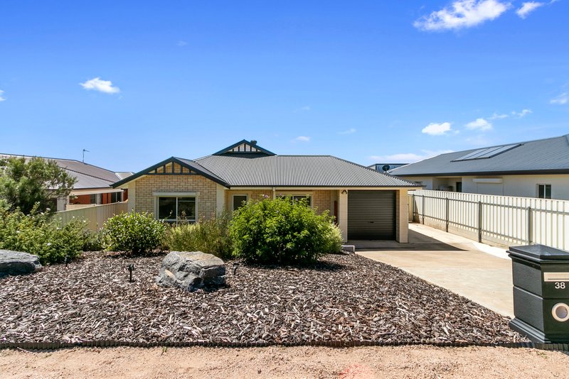 38 Gill Street, Moonta Bay SA 5558