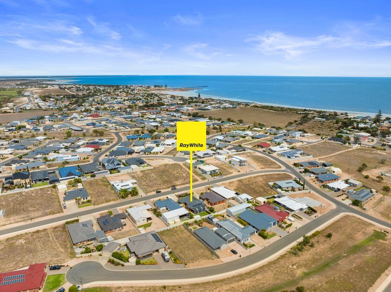 Photo - 38 Gill Street, Moonta Bay SA 5558 - Image 2