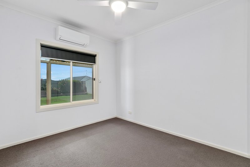 Photo - 38 Gill Street, Moonta Bay SA 5558 - Image 17