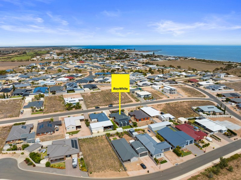 Photo - 38 Gill Street, Moonta Bay SA 5558 - Image 24