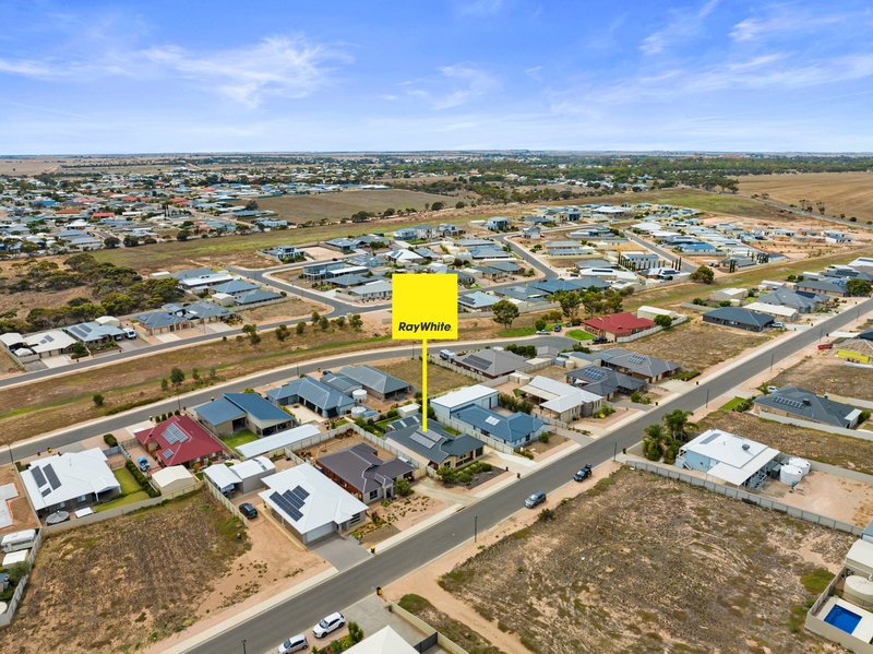 Photo - 38 Gill Street, Moonta Bay SA 5558 - Image 25