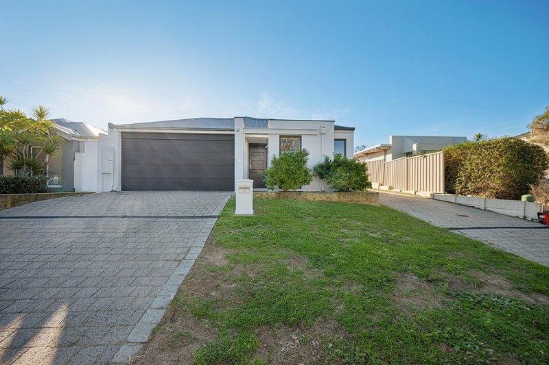 Photo - 38 Glencoe Road, Ardross WA 6153 - Image 1