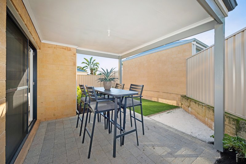 Photo - 38 Glencoe Road, Ardross WA 6153 - Image 8