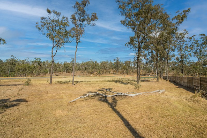 Photo - 38 Grevillea Way, Rifle Range QLD 4311 - Image 7