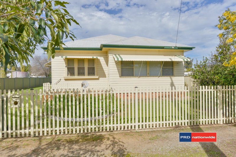 38 Gunnedah Road, Tamworth NSW 2340