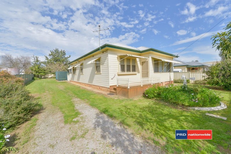 Photo - 38 Gunnedah Road, Tamworth NSW 2340 - Image 2