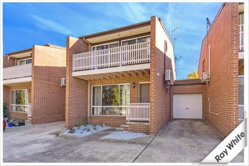 Photo - 3/8 Hakea Street, Queanbeyan NSW 2620 - Image 2