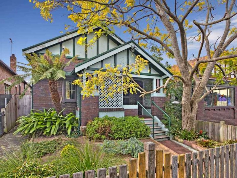 38 Harnett Avenue, Marrickville NSW 2204