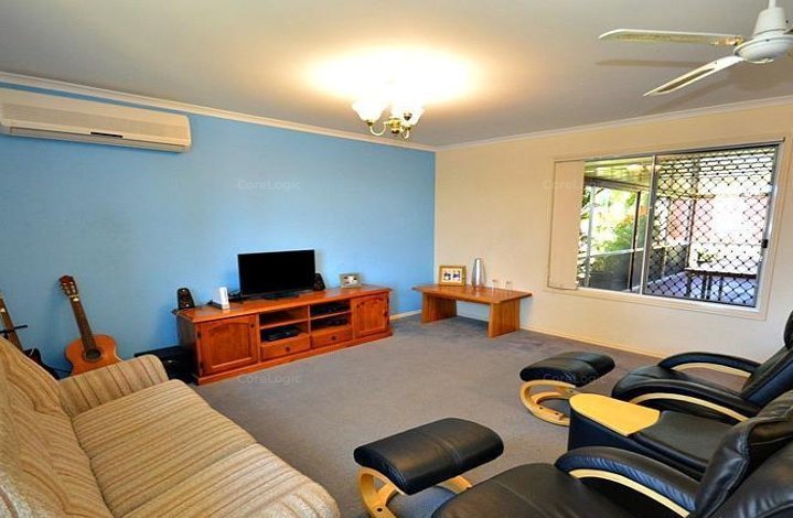 Photo - 38 Heather Way, Urraween QLD 4655 - Image 4