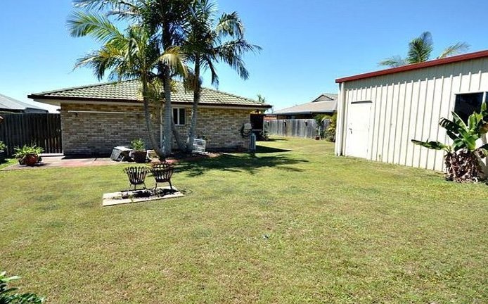 Photo - 38 Heather Way, Urraween QLD 4655 - Image 14