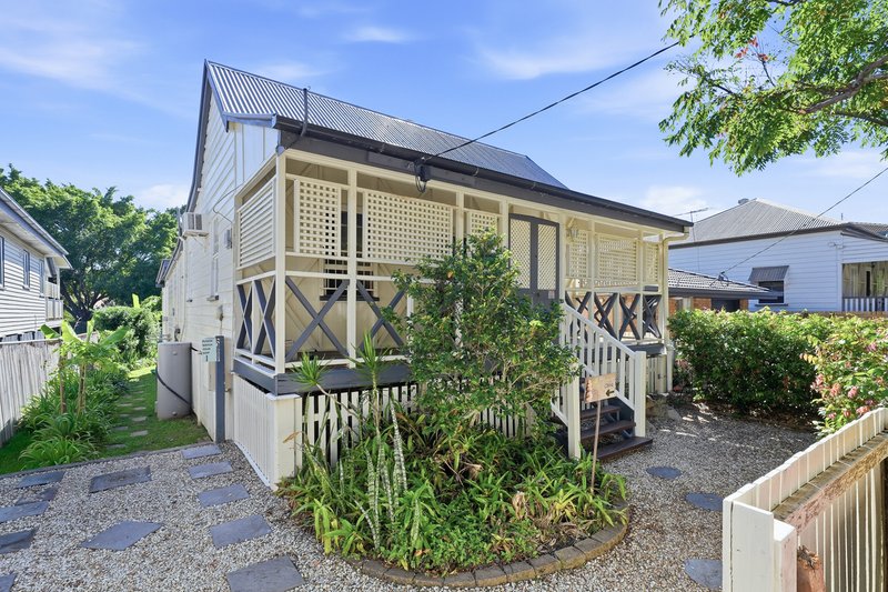 Photo - 38 Henchman Street, Nundah QLD 4012 - Image 1