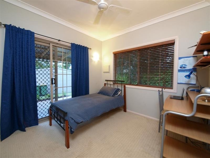 Photo - 38 Hidden Valley Drive, Eatons Hill QLD 4037 - Image 16