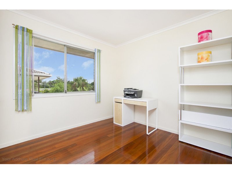 Photo - 38 Highcrest Drive, Browns Plains QLD 4118 - Image 7