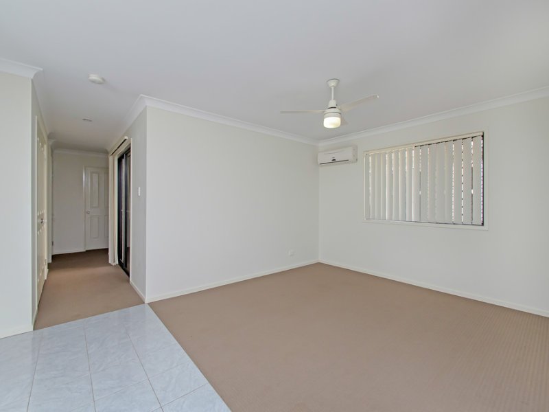 Photo - 38 Honeywood Drive, Fernvale QLD 4306 - Image 3