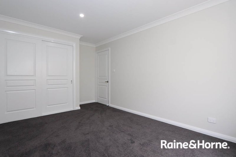 Photo - 38 Ignatius Place, Kelso NSW 2795 - Image 15