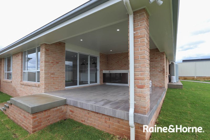 Photo - 38 Ignatius Place, Kelso NSW 2795 - Image 21