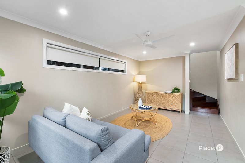 Photo - 38 Illidge Street, Coorparoo QLD 4151 - Image 12