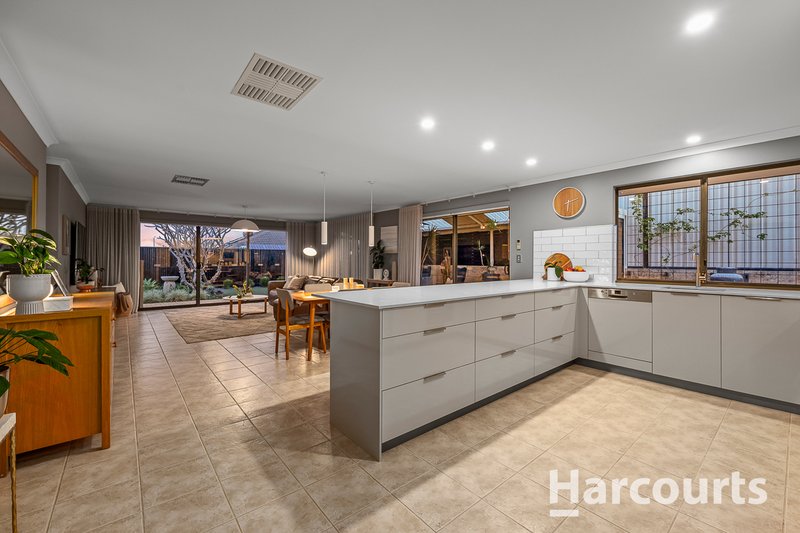 Photo - 38 Injidup Loop, Clarkson WA 6030 - Image 13