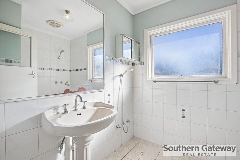 Photo - 38 Inkpen Way, Orelia WA 6167 - Image 10