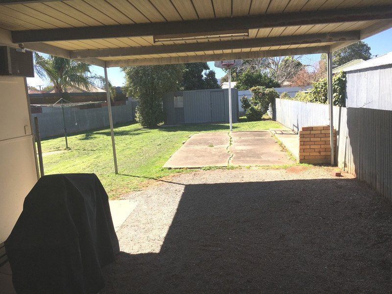 Photo - 38 Innes Street, Windsor Gardens SA 5087 - Image 3