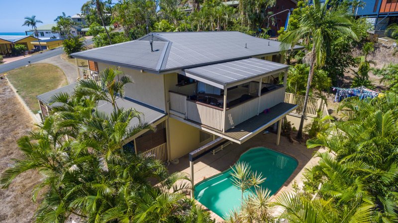 38 Island Drive, Cannonvale QLD 4802