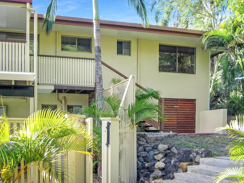 Photo - 38 Island Drive, Cannonvale QLD 4802 - Image 9