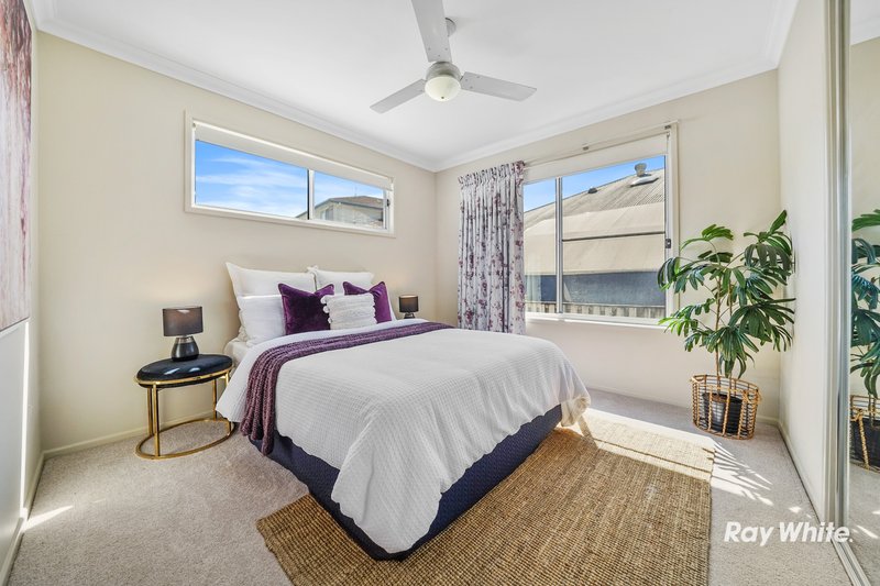 Photo - 38 John Markwell Parade, Daisy Hill QLD 4127 - Image 23