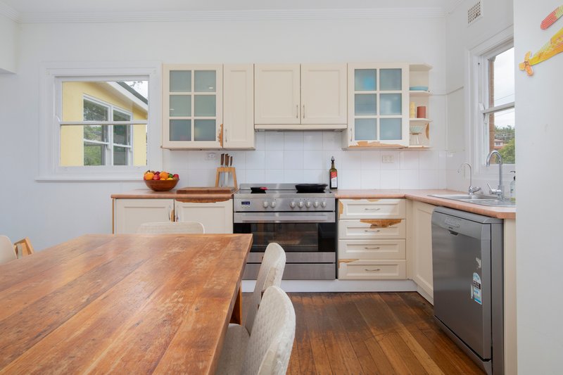Photo - 38 Kahibah Road, Highfields NSW 2289 - Image 7