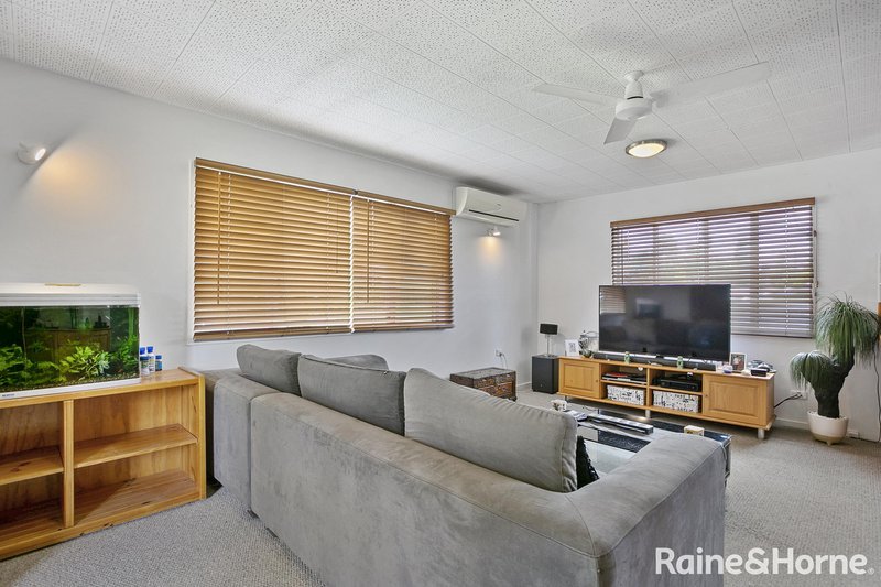 Photo - 38 Kauri Street, Cooroy QLD 4563 - Image 6