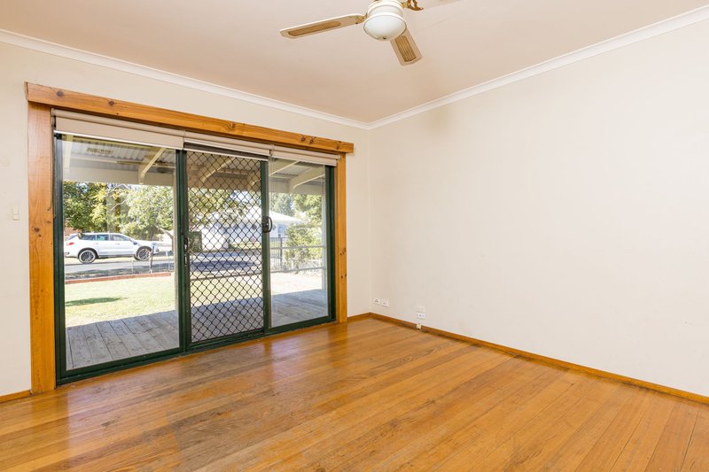 Photo - 38 Keam Street, Mildura VIC 3500 - Image 4