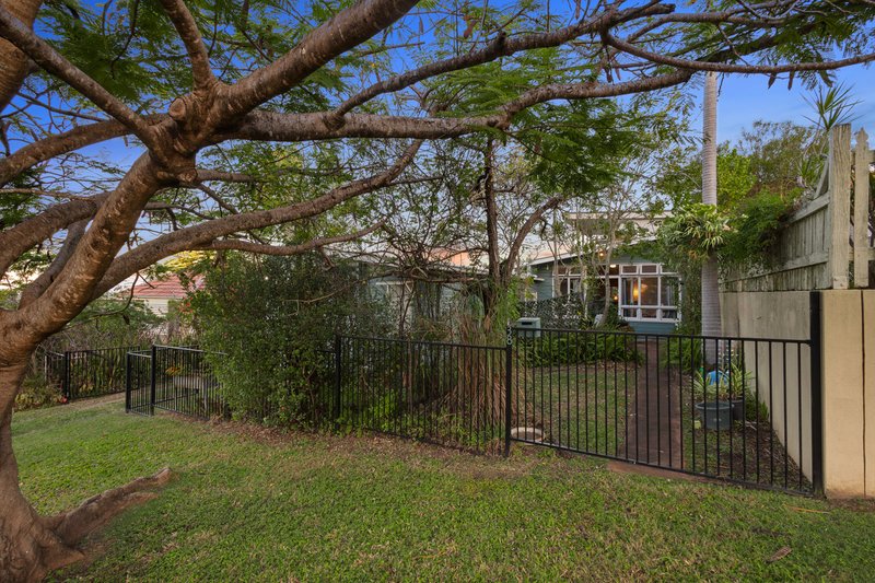 Photo - 38 Kennion Street, Mitchelton QLD 4053 - Image 3