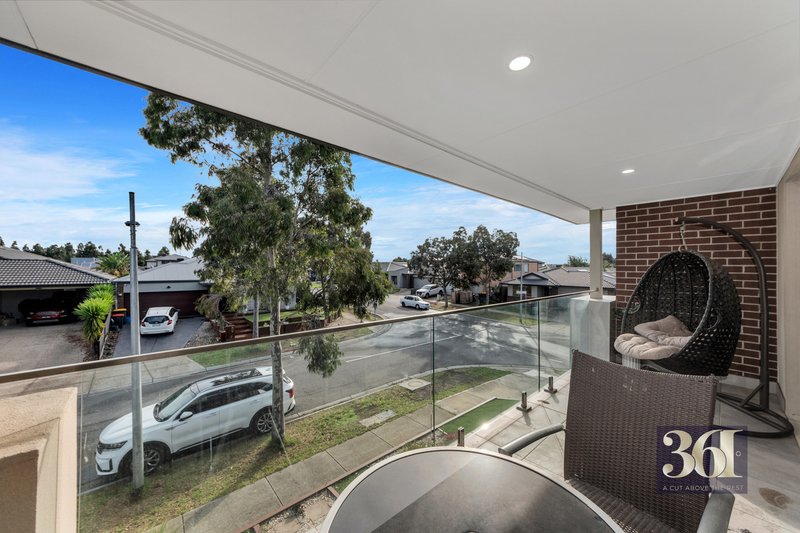 Photo - 38 Kentwell Street, Truganina VIC 3029 - Image 5