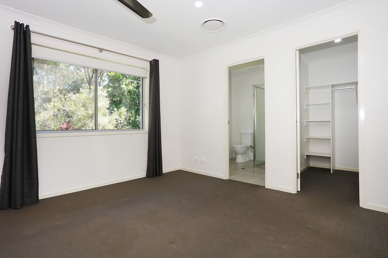 Photo - 38 Keppel Way, Coomera QLD 4209 - Image 5