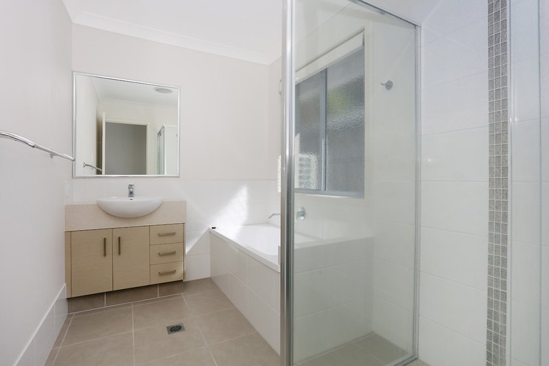 Photo - 38 Keppel Way, Coomera QLD 4209 - Image 8