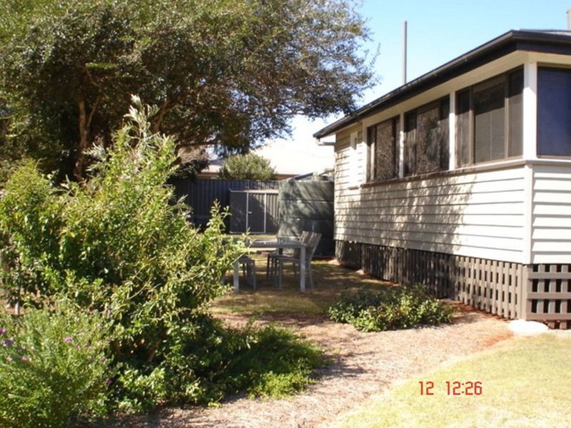 Photo - 38 Kingaroy Street, Kingaroy QLD 4610 - Image 14