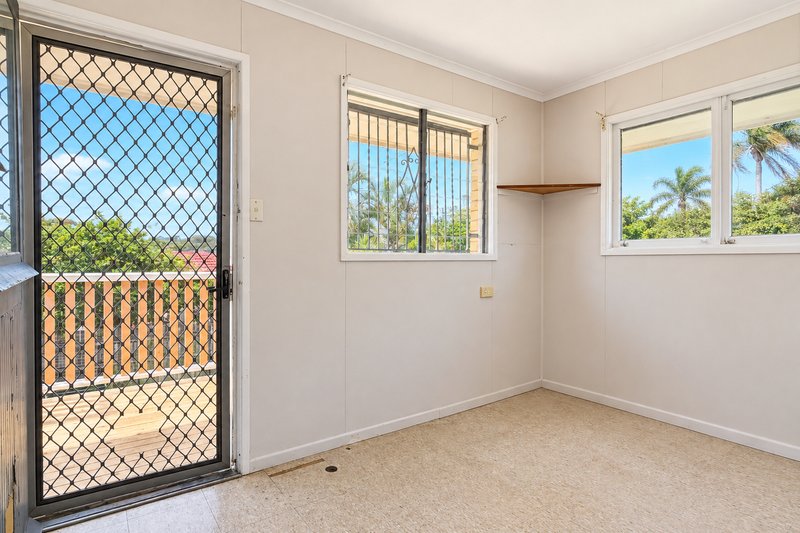 Photo - 38 Kinyunga Street, Kippa-Ring QLD 4021 - Image 5